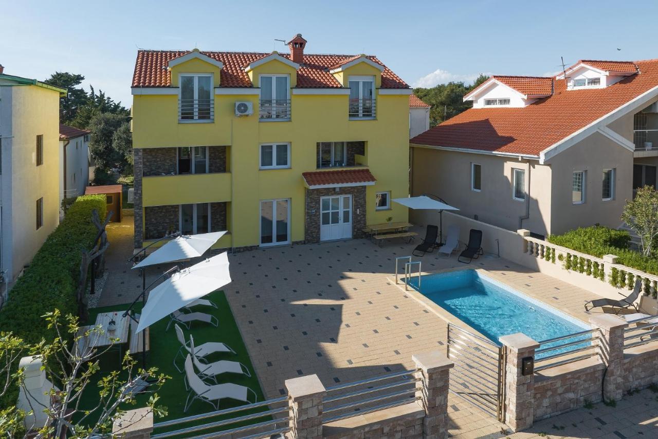 Apartments Oliva Vrsi Exteriör bild